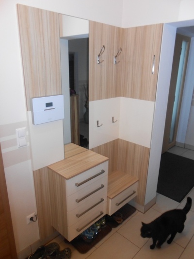 Schrank